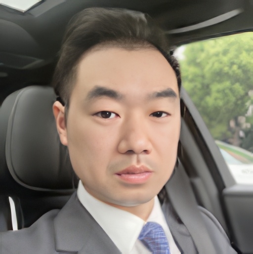 Louis Fanのヘッドショット